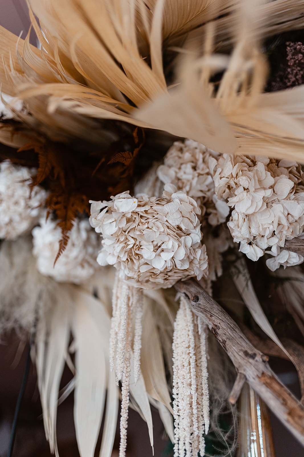 zoom suspension florale boutique Bloo Concept Store Montpellier